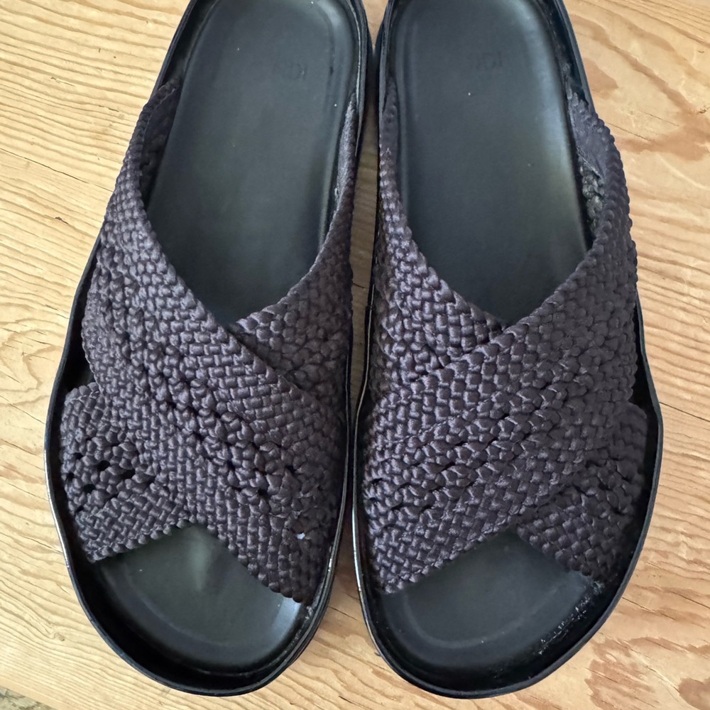 Fendi Black Slide Sandals with Criss-Cross Design
